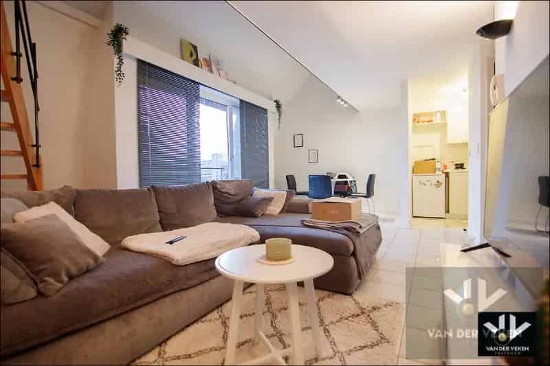 Appartement te huur Hasselt - Lichtrijk appartement met 1 slaapkamer