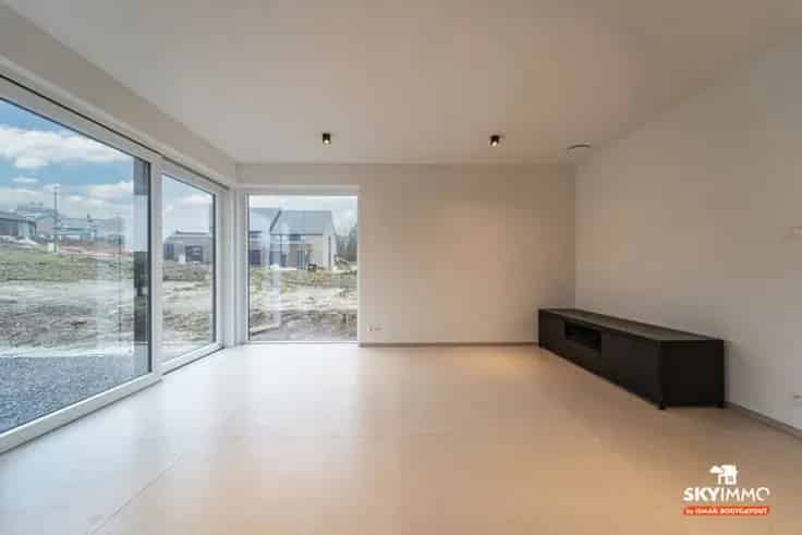 Huis Te Koop 3 slaapkamers rustige buurt