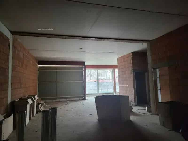 Nieuwbouw Handelspand Maasmechelen 185m²