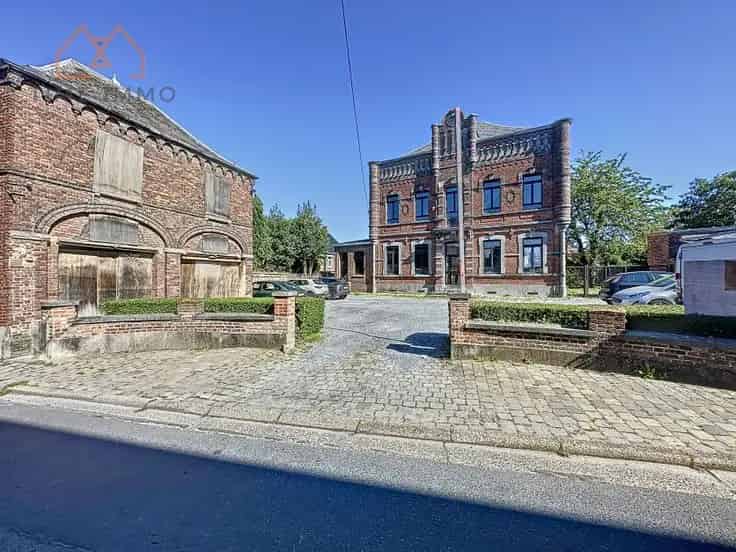 Herenhuis Dour: Kantoren Coworking Zelfstandigen