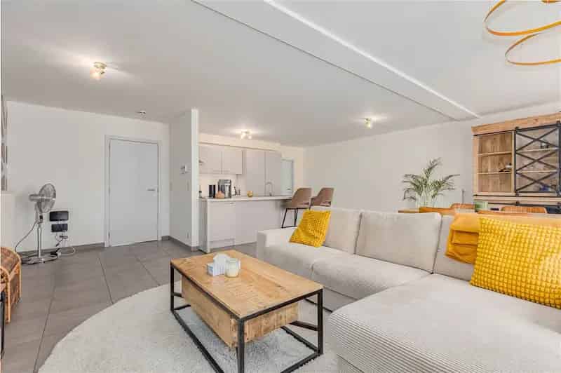 Appartement te Koop Bazel 2 Slaapkamers Tuin Garage