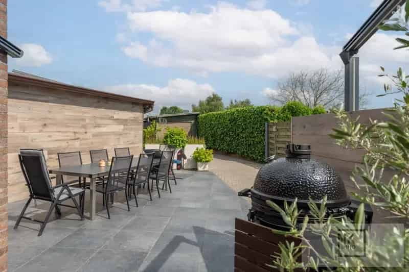 Huis te koop Arendonk: Woning met Handelsruimte 940m²