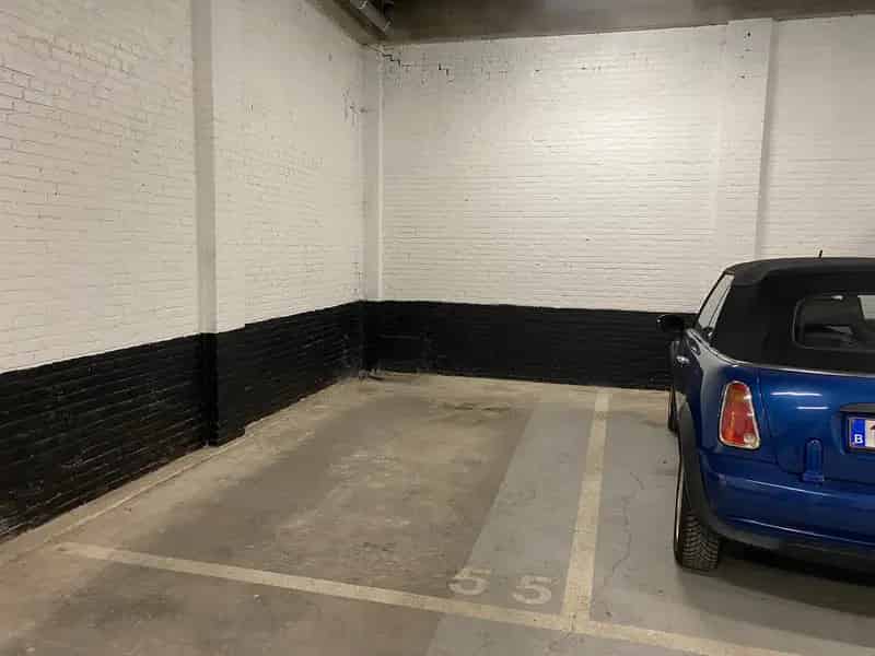 Garage te koop
