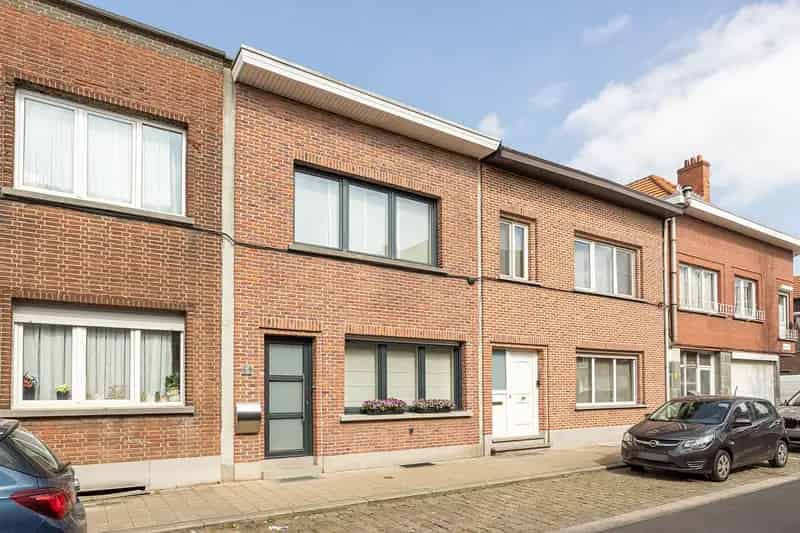 Huis te huur Merksem: Stijlvolle eengezinswoning