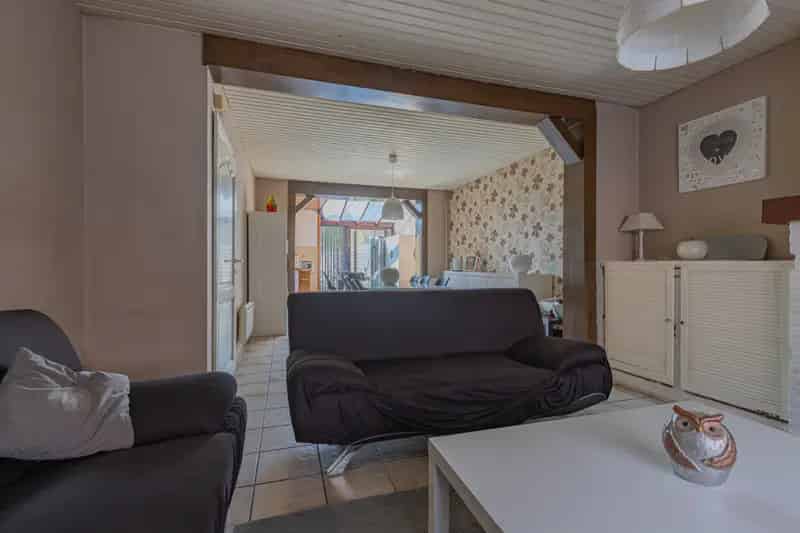 Huis te koop Lebbeke: Grote renovatie woning nabij station