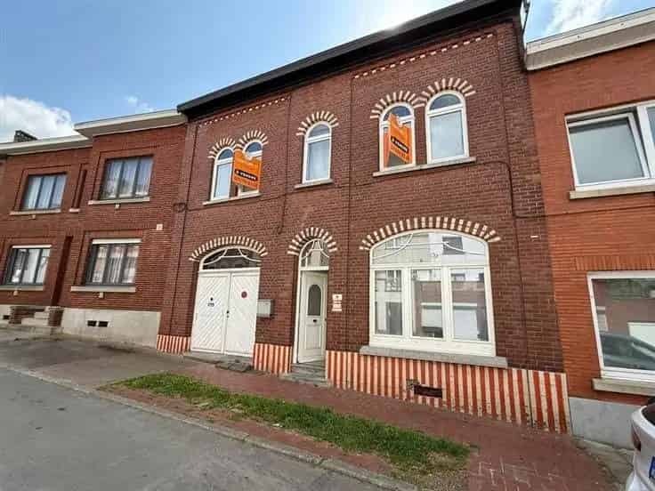 Grote Huis Te Koop Nabij Centrum Pont a Cellers