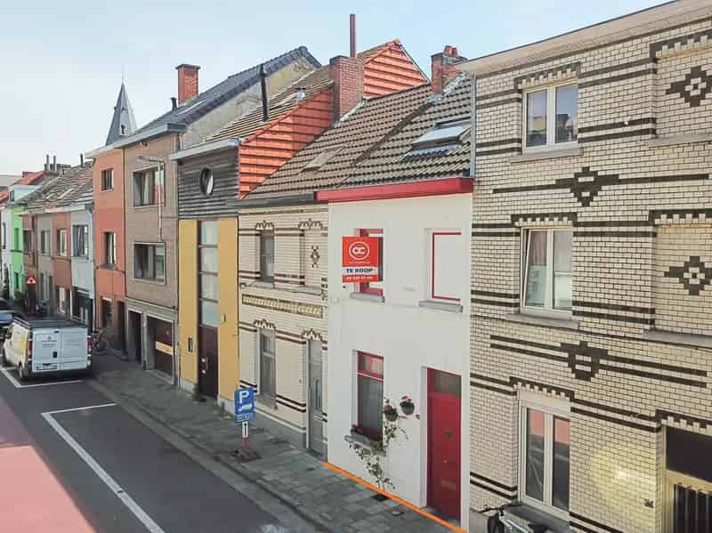 Huis te koop Gent: Gerenoveerde rijwoning met 4 slaapkamers
