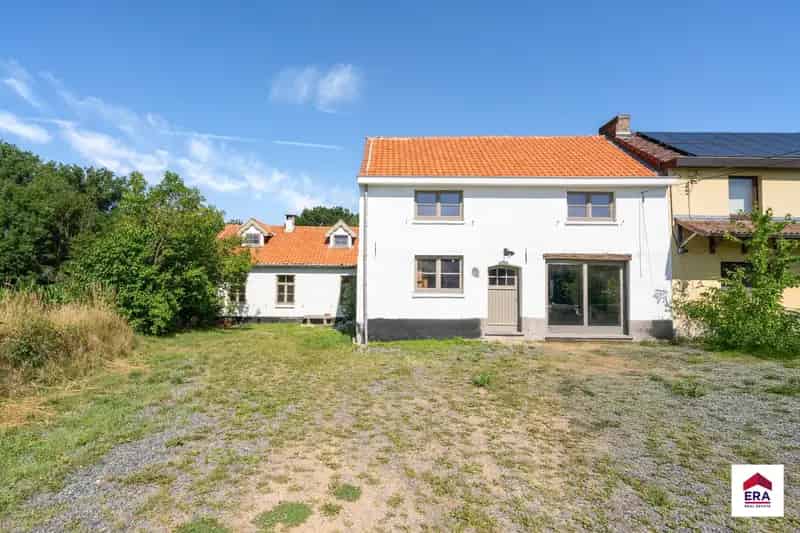 Landelijke woning te renoveren Dworp