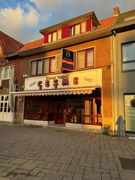 Handelspand met Woonst Toplocatie