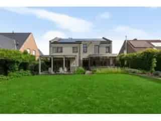 Villa te koop Hoogstraten 4 slaapkamers 840m²