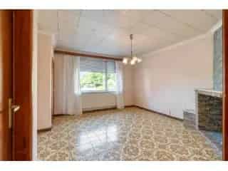 Huis te koop Genk - Veel potentieel - 4 slaapkamers