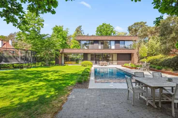 Huis Te Koop Rijmenam: Luxe Villa 532m² met Zwembad