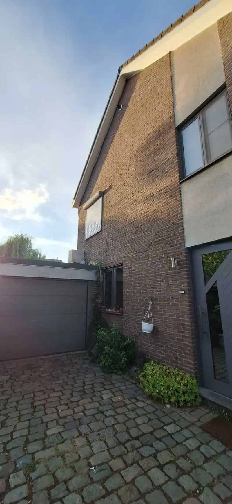 Huis te koop 5 slaapkamers grote tuin polderstad