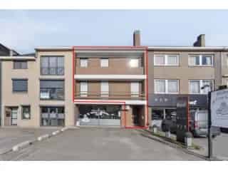 Huis te koop Diepenbeek Ruime woning met garage tuin en zolder