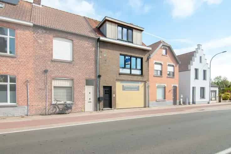 Duplex Te Koop Assebroek 3 slaapkamers Instapklaar