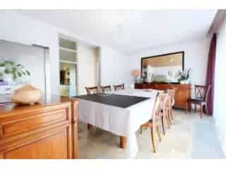 Villa te koop Itter 4 slaapkamers grote tuin