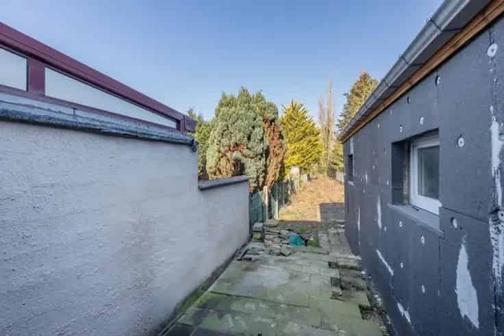 Huis Te Koop Quaregnon: 3 slaapkamers, gerenoveerd