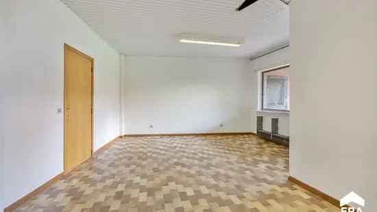 Woning met 3 slpks, garage en terras te Heusden-Zolder