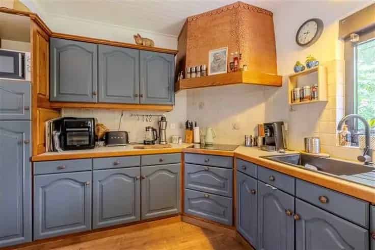 Huis Te Koop: Rustige Vakantiewoning 1400m²