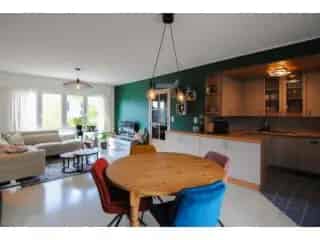 Duplex Appartement Assebroek 3 slaapkamers  Geen Gemeenschappelijke Kosten