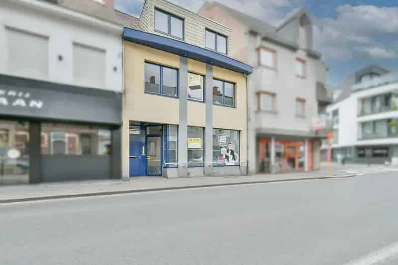 Handelszak met Appartement te Torhout