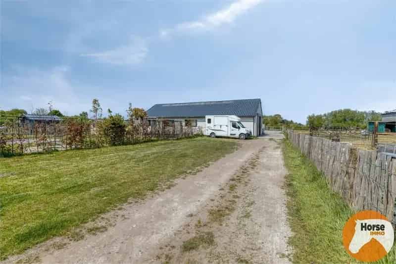 Nieuwbouw Huis met Paardenstallen Torhout