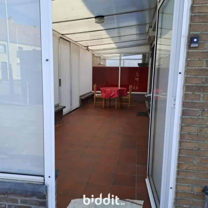 Te renoveren bungalow Nieuwkerken-Waas