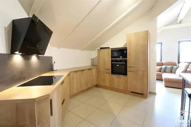 Appartement 2 slaapkamers te huur Zuid-West terras Airco