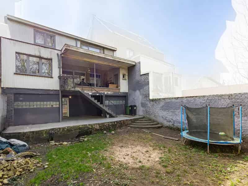 Huis te Koop: Ruime Stadswoning nabij Abdijpark