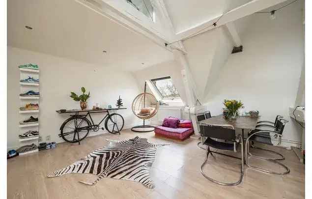 Huur 3 slaapkamer appartement van 140 m² in Antwerp