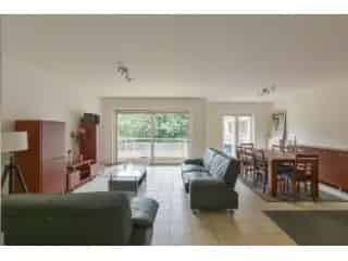 Appartement te Koop Schaarbeek 2 slaapkamers ruim terras