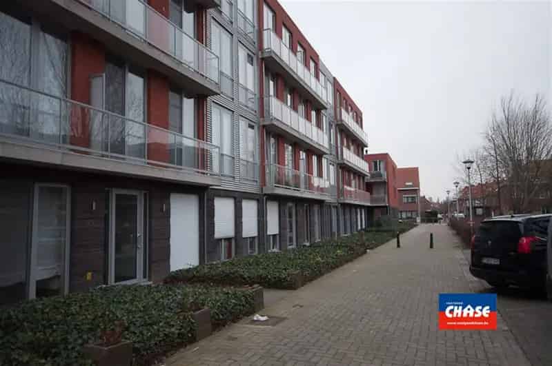 Autostaanplaats te koop