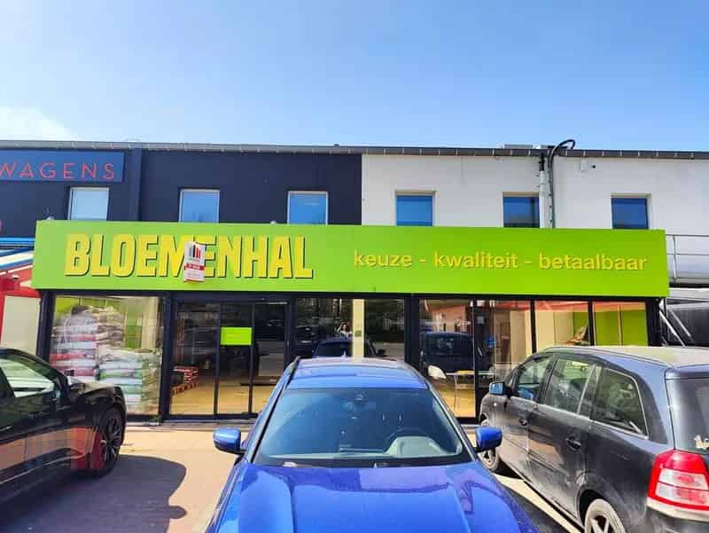 Handelspand te huur Brugge 410m²