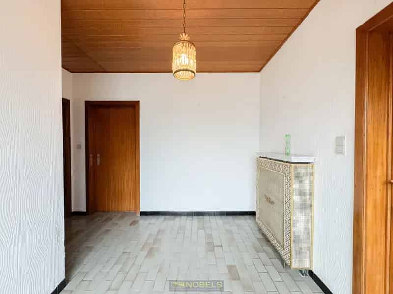 Ruime Bungalow te Gavere met Garage en Grote Tuin