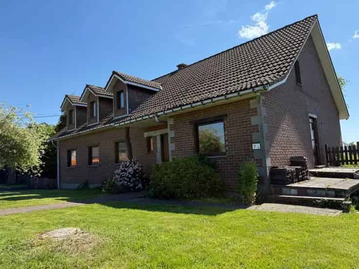 Villa te Koop Welkenraedt - 2 Appartementen - 2 Garages
