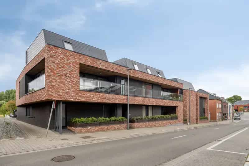 Stijlvol BEN Duplexappartement Bierbeek 145m2 2 slaapkamers 2 badkamers