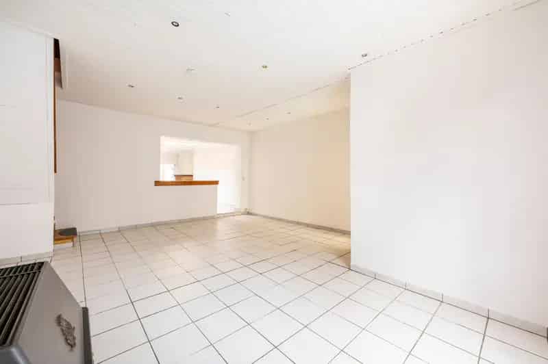 Huis te koop Mariaburg Ekeren: Ruime woning met mogelijkheden
