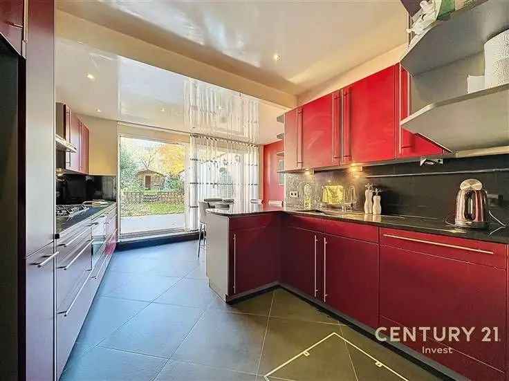 Huis Te Koop Berchem-Ste-Agathe 3 slaapkamers