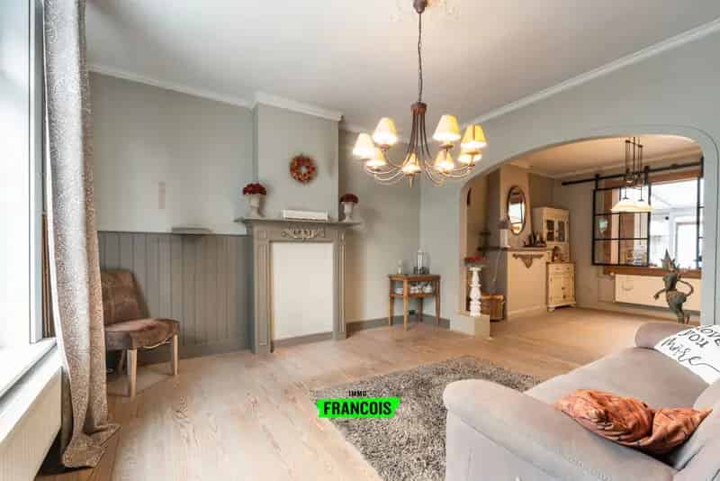 Instapklare Rijwoning Blankenberge Nabij Strand en Markt