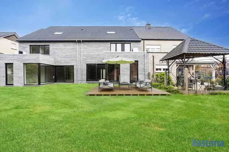 Nieuwbouw 3 Slaapkamers Huis Garage Tuin