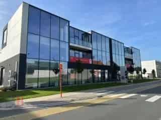 Kantoorruimte te koop Lendelede 236m²