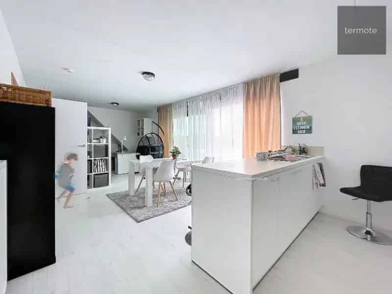 Opbrengsteigendom Desselgem 3 Appartementen Bouwgrond