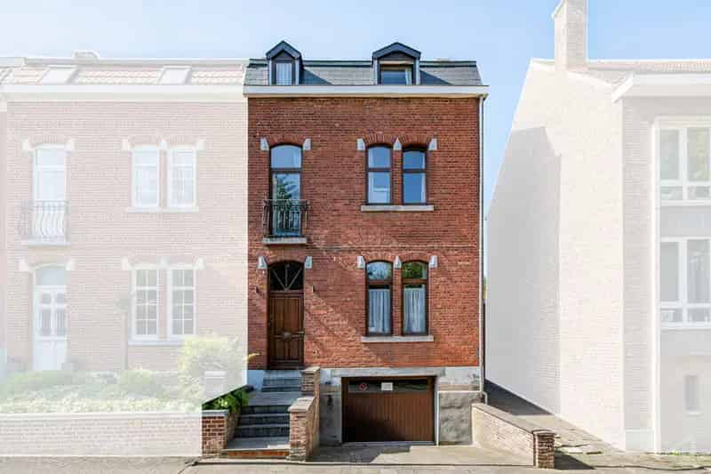 Huis te huur nabij station Landen groot gezin