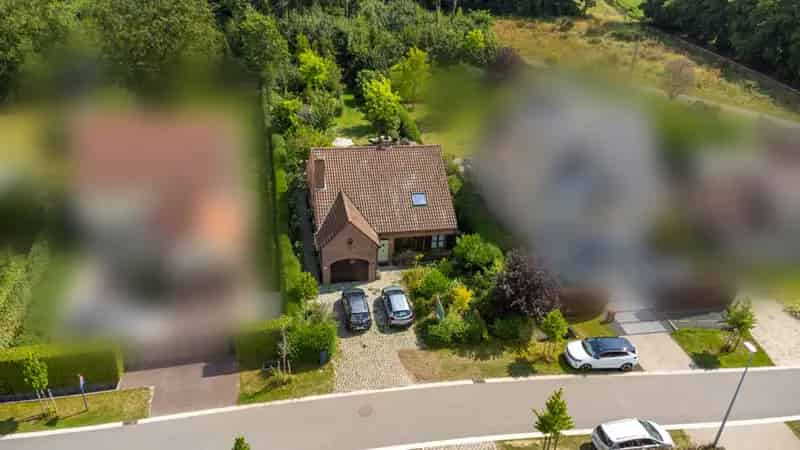 Instapklare woning 3 slaapkamers garage Broechem