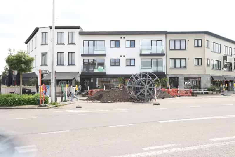 Appartement te koop Villerslei: Vernieuwd met ruim terras