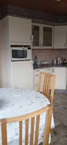 Huis te huur jaren 60 3 slaapkamers rustige straat