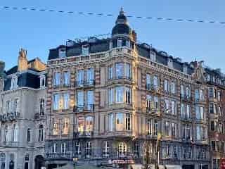 Duplex Appartement Etterbeek 220m2 Jubelpark 3 slaapkamers