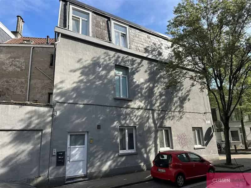Op te frissen 1 slaapkamer appartement Antwerpen Seefhoek