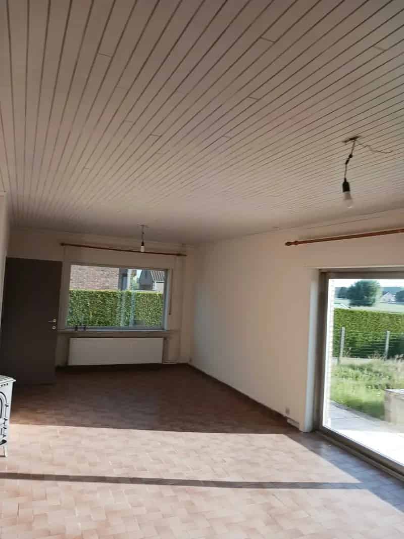 Huis te koop: Gezinswoning nabij station