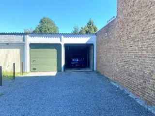 Garageboxen te Koop Ronse 40m2 Ideale Investering